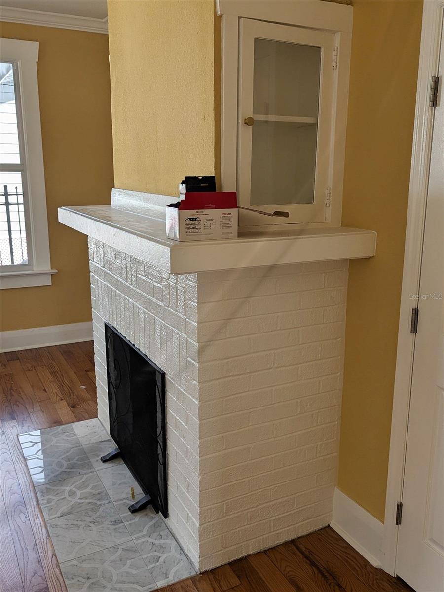 1014 E LAKE AVE, TAMPA, FL, 33605