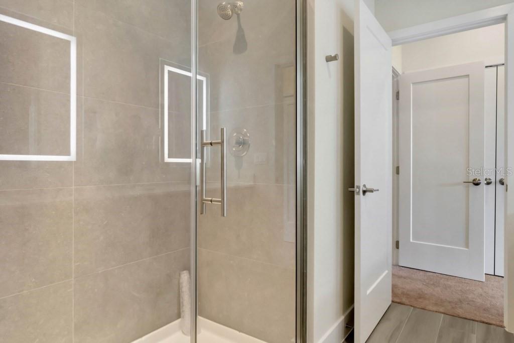 17305 HIDDEN FOREST DR, CLERMONT, FL, 34714