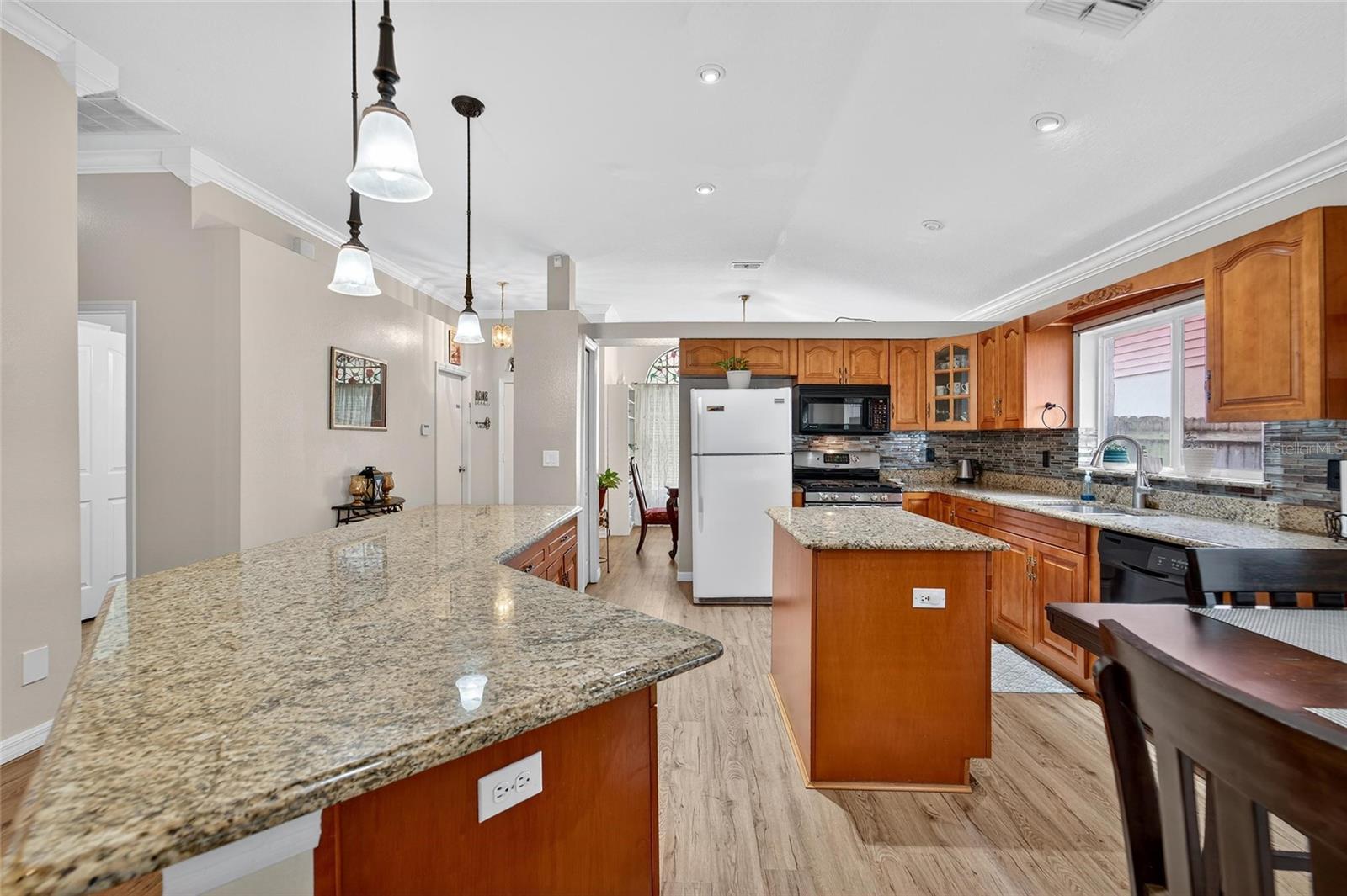 1727 SCOTCH PINE DR, BRANDON, FL, 33511