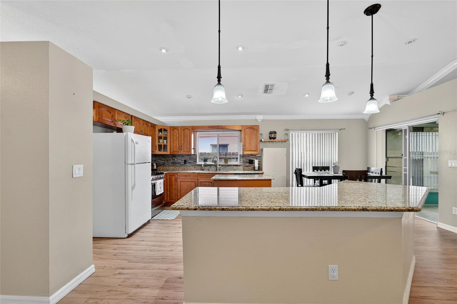 1727 SCOTCH PINE DR, BRANDON, FL, 33511