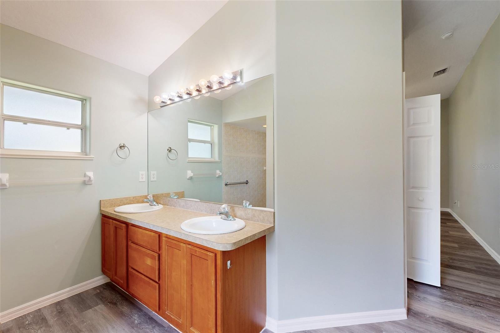 609 BROOKEDGE TER, SEBASTIAN, FL, 32958