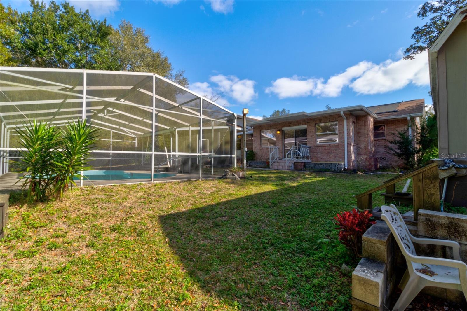 738 N SANS SOUCI AVE, DELAND, FL, 32720