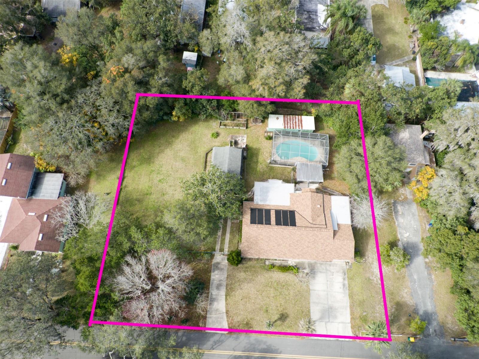 738 N SANS SOUCI AVE, DELAND, FL, 32720