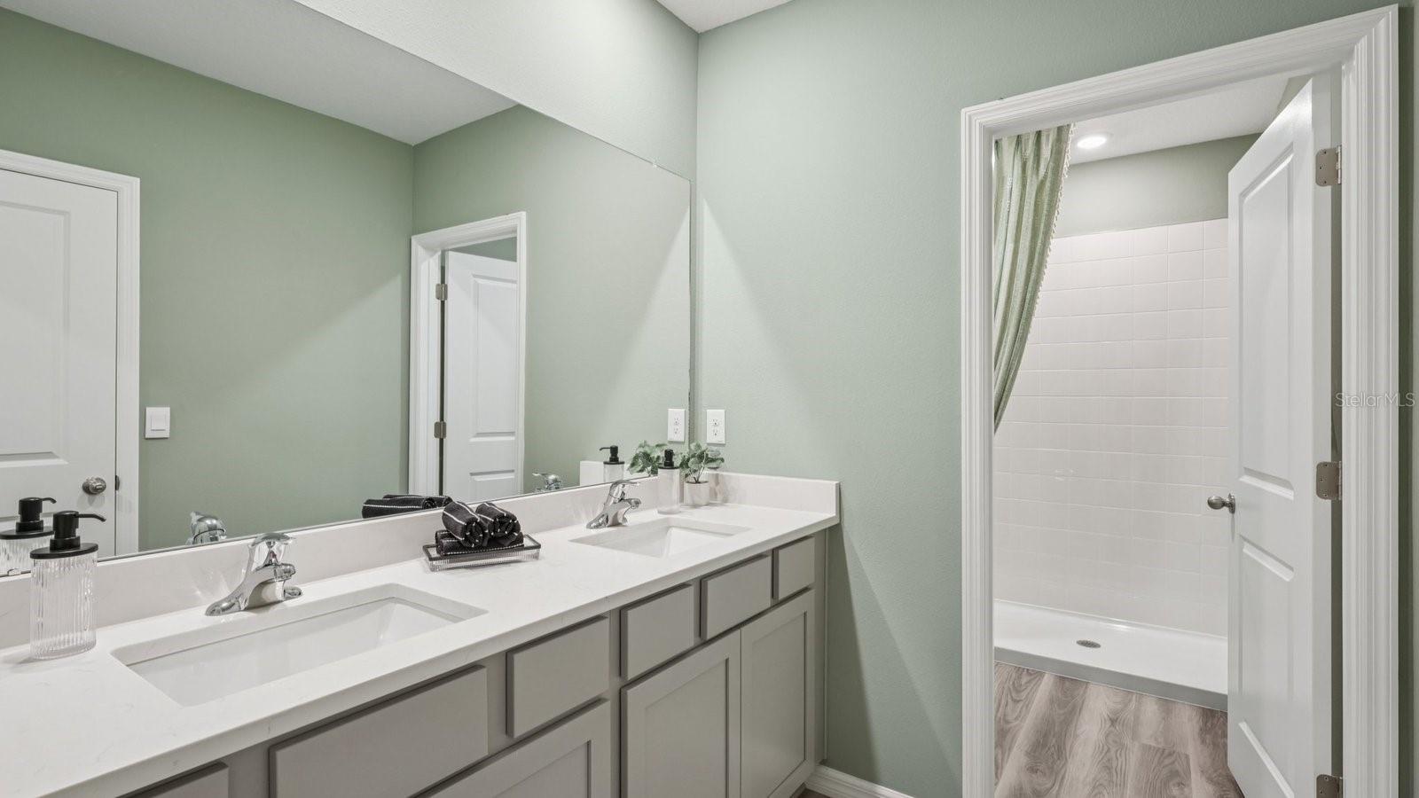 128 MANGROVE SHADE CIR, APOLLO BEACH, FL, 33572