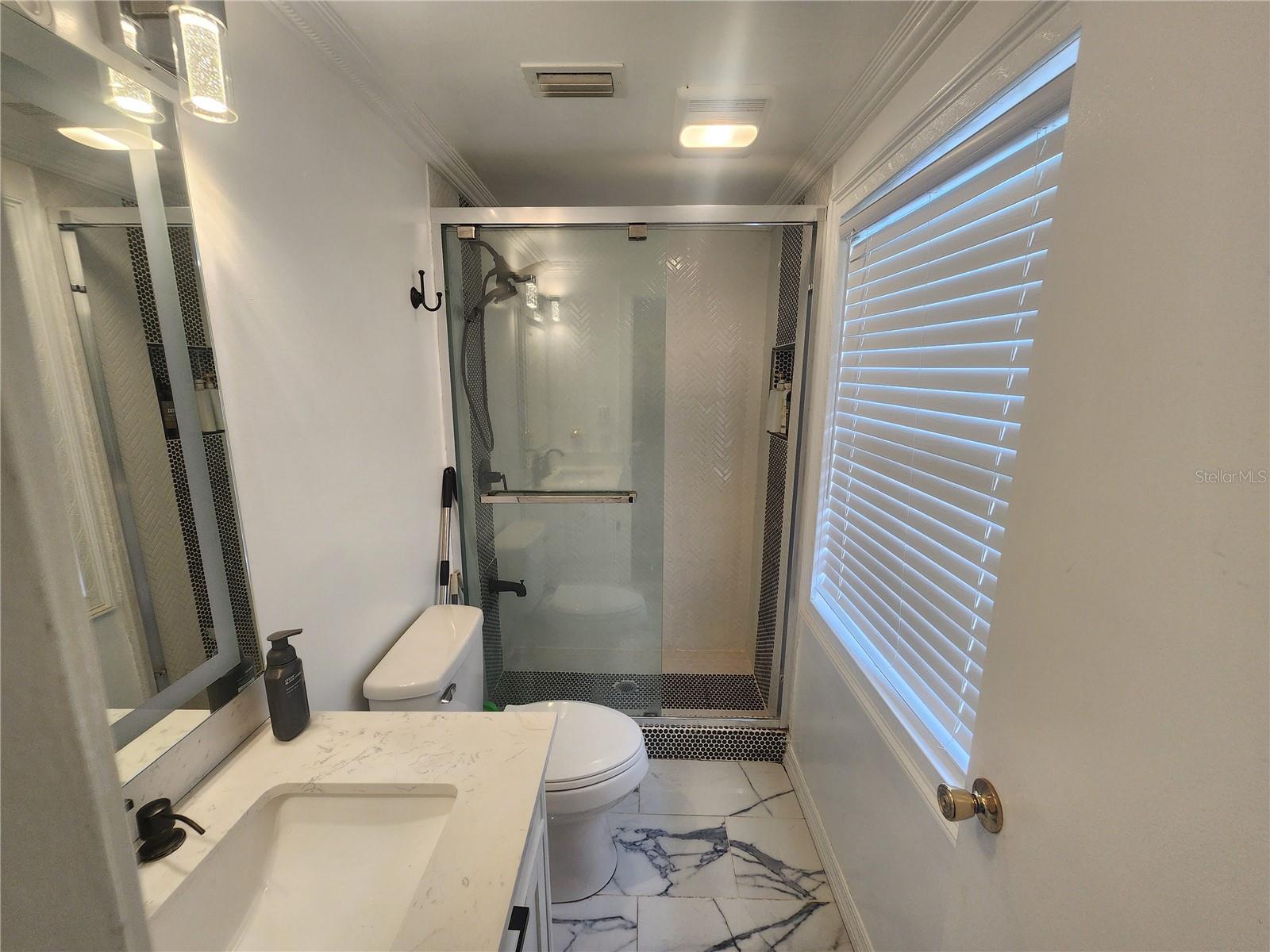 7715 W POCAHONTAS AVE, TAMPA, FL, 33615