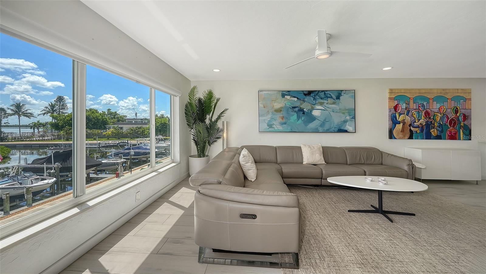 4500 GULF OF MEXICO DR #202, LONGBOAT KEY, FL, 34228