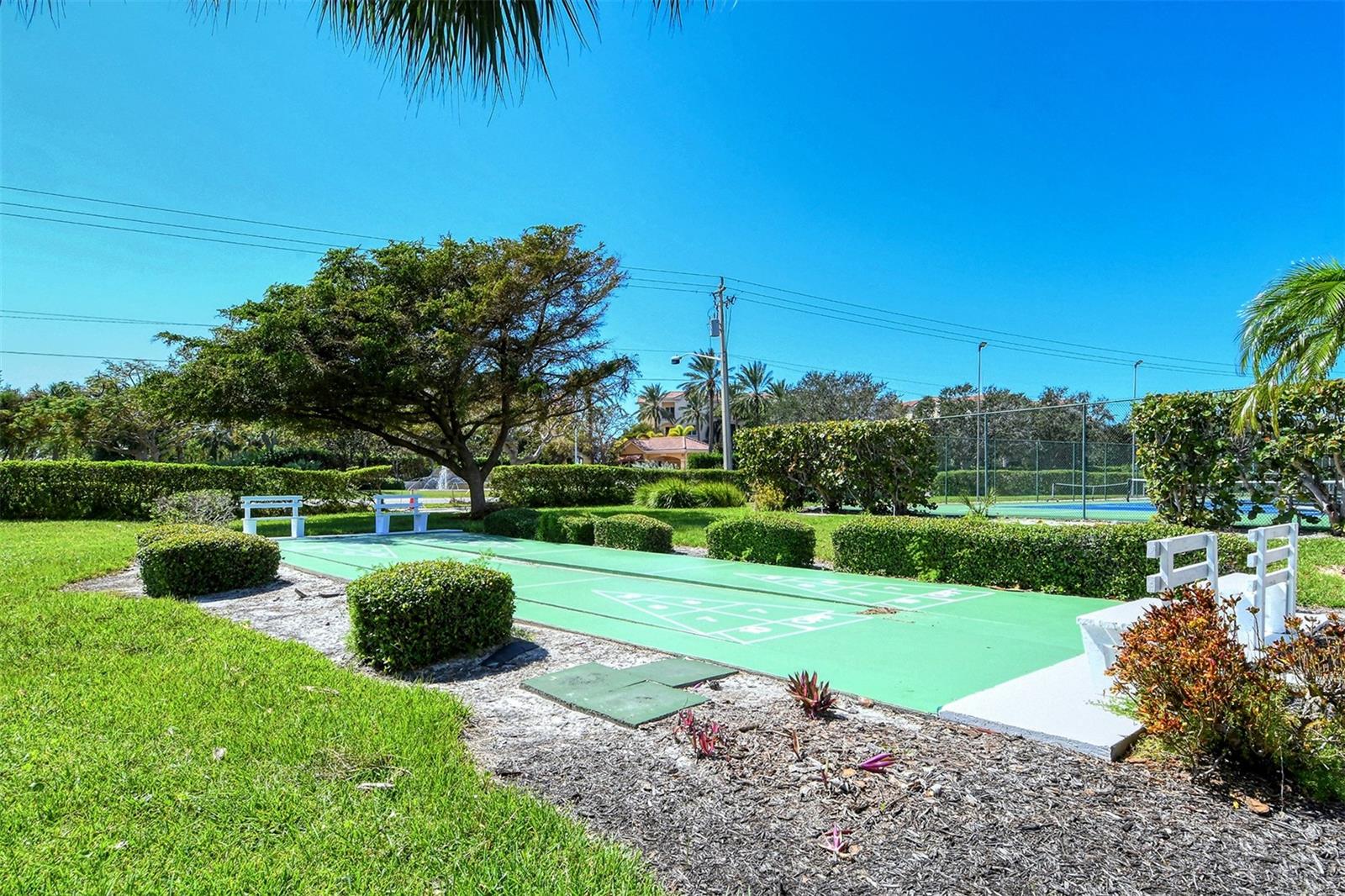 4500 GULF OF MEXICO DR #202, LONGBOAT KEY, FL, 34228