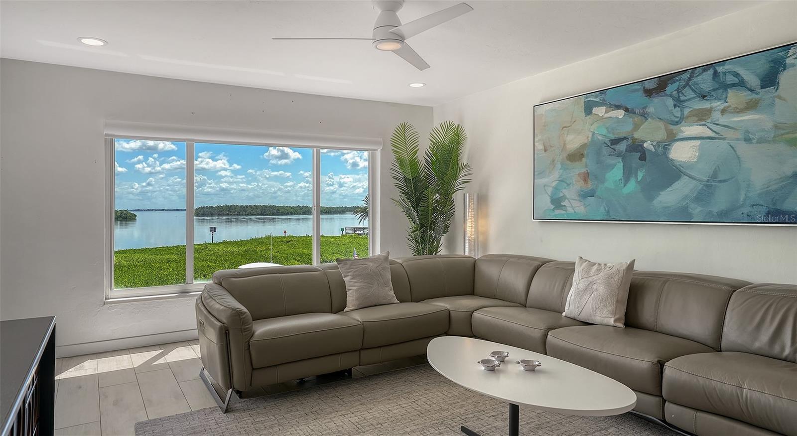 4500 GULF OF MEXICO DR #202, LONGBOAT KEY, FL, 34228