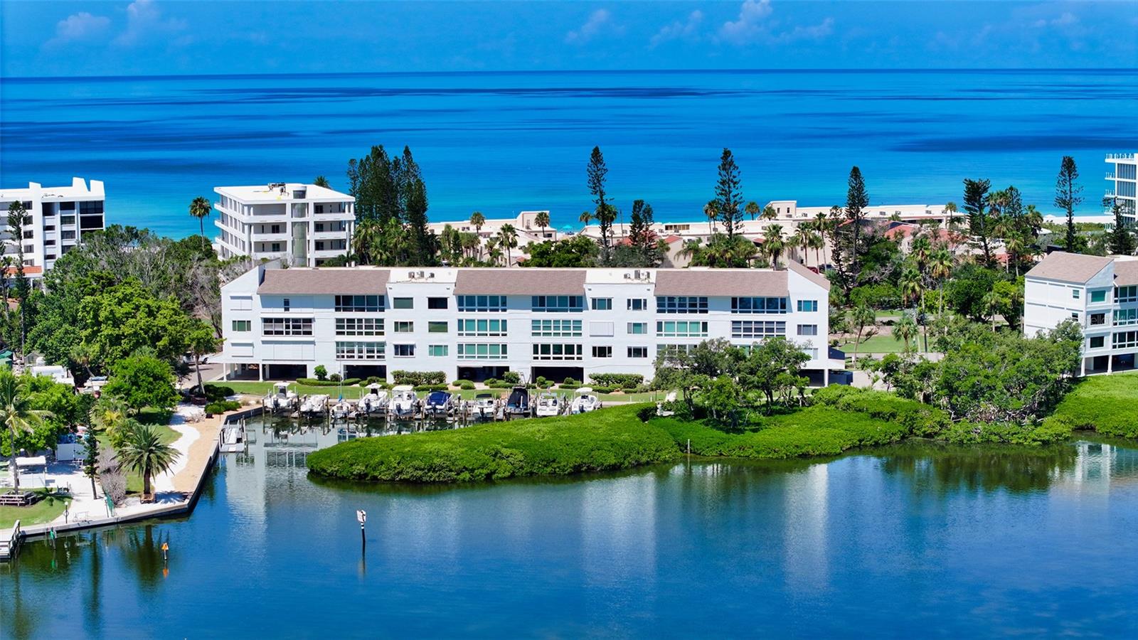 4500 GULF OF MEXICO DR #202, LONGBOAT KEY, FL, 34228