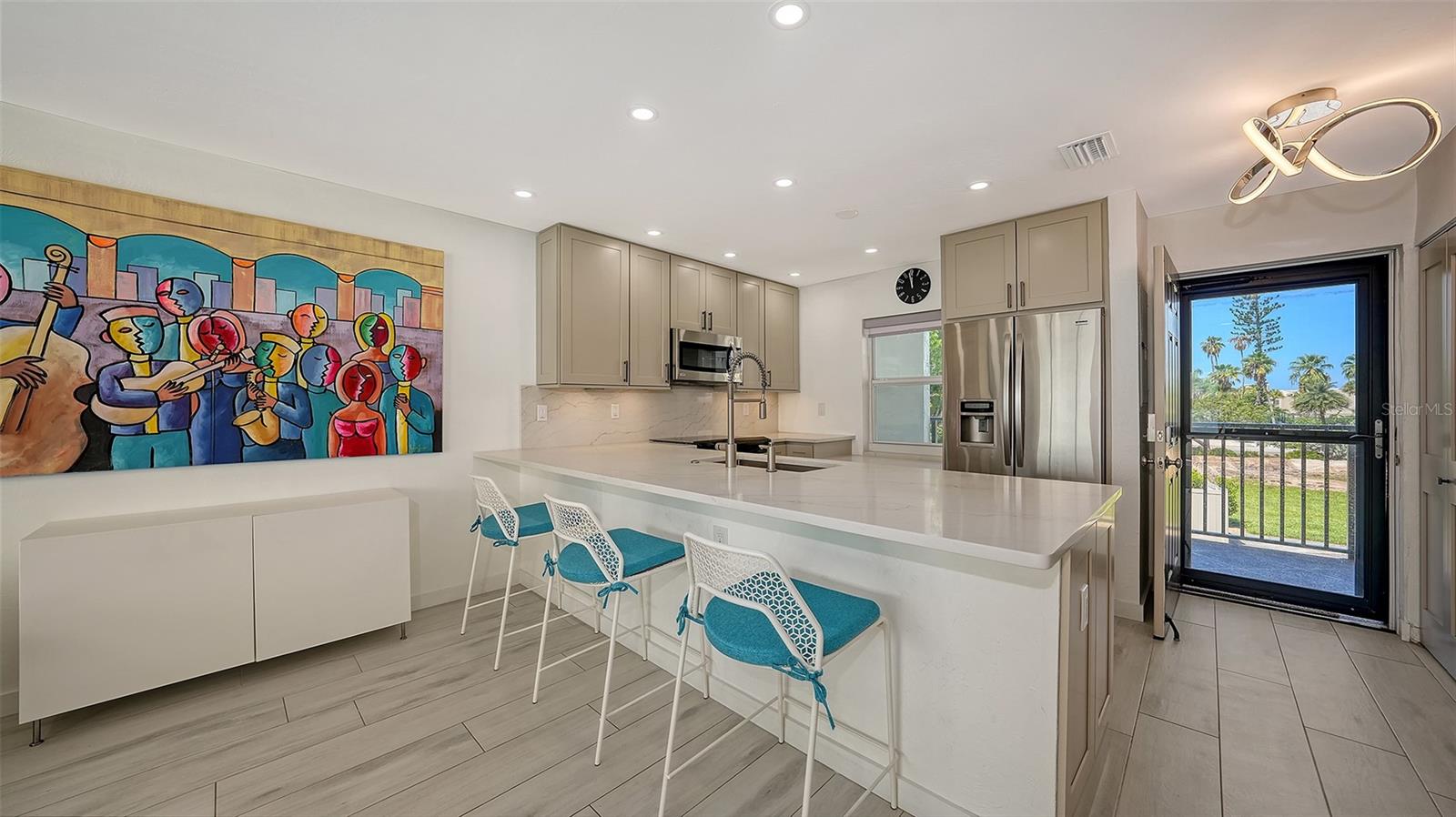 4500 GULF OF MEXICO DR #202, LONGBOAT KEY, FL, 34228