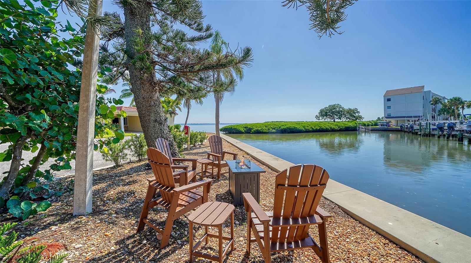 4500 GULF OF MEXICO DR #202, LONGBOAT KEY, FL, 34228