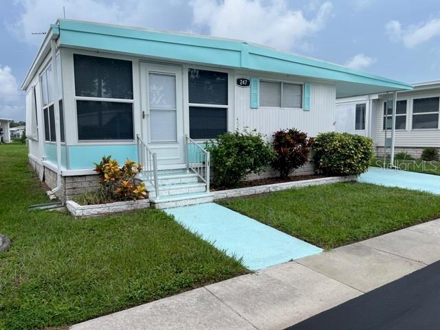 TB8425362 Property Photo