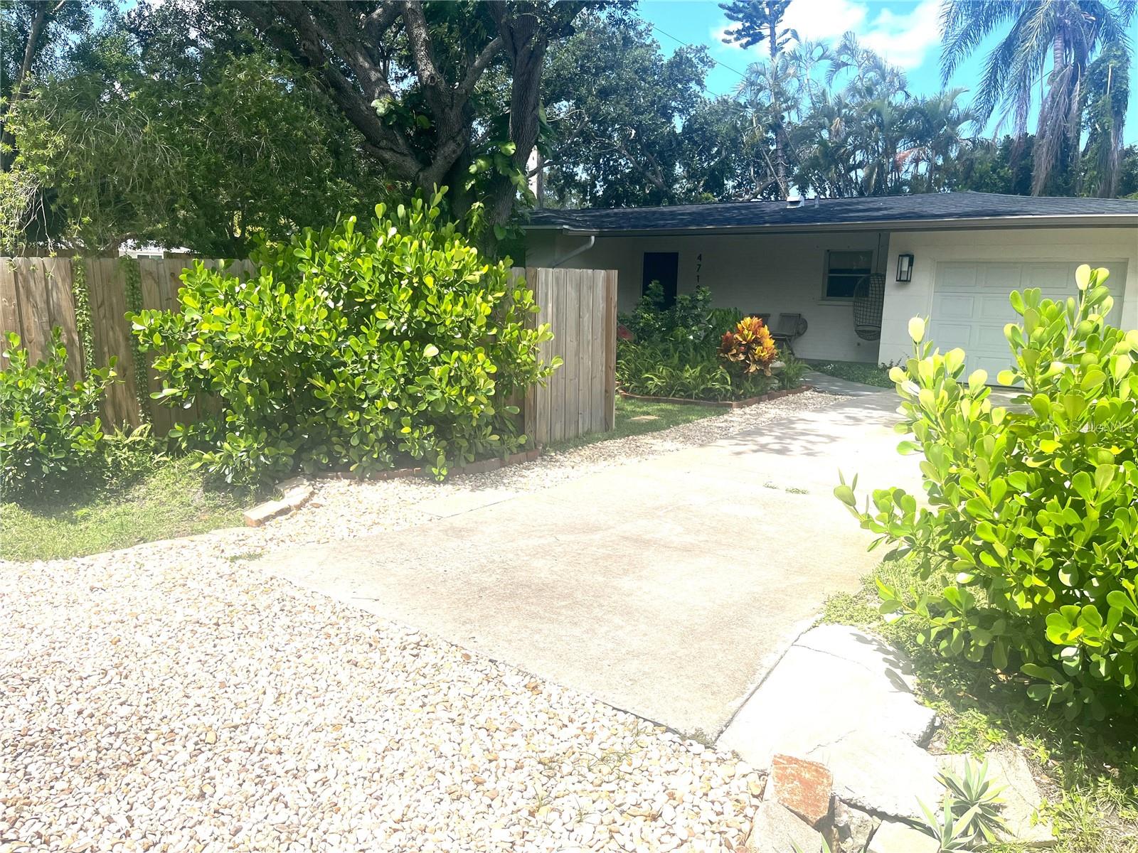 4718 CRYSTAL AVE, SARASOTA, FL, 34231