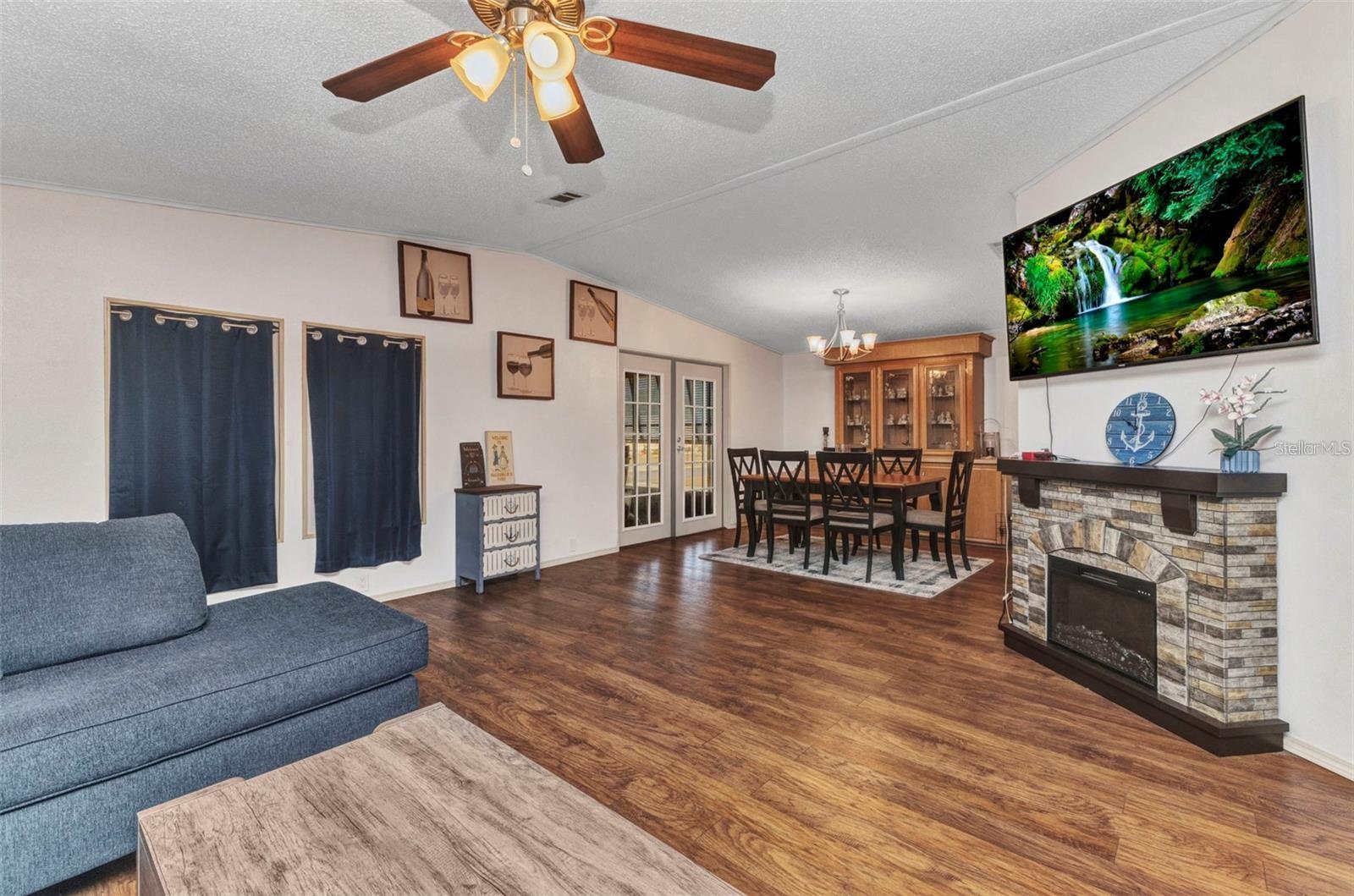 6144 REDWING AVE, ENGLEWOOD, FL, 34224