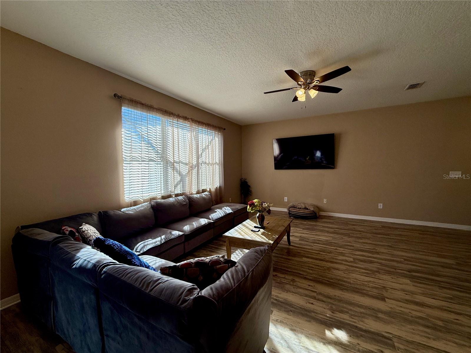 31734 SPOONFLOWER CIR, WESLEY CHAPEL, FL, 33545