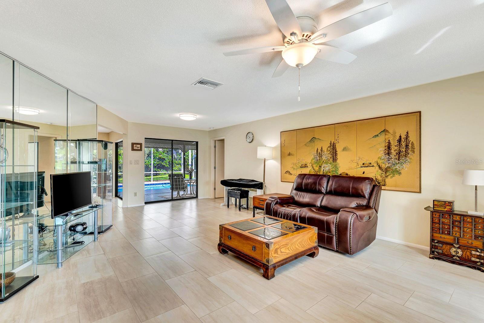 1235 PINE NEEDLE RD, VENICE, FL, 34285