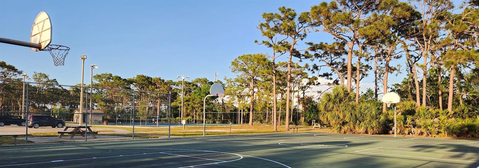 1235 PINE NEEDLE RD, VENICE, FL, 34285