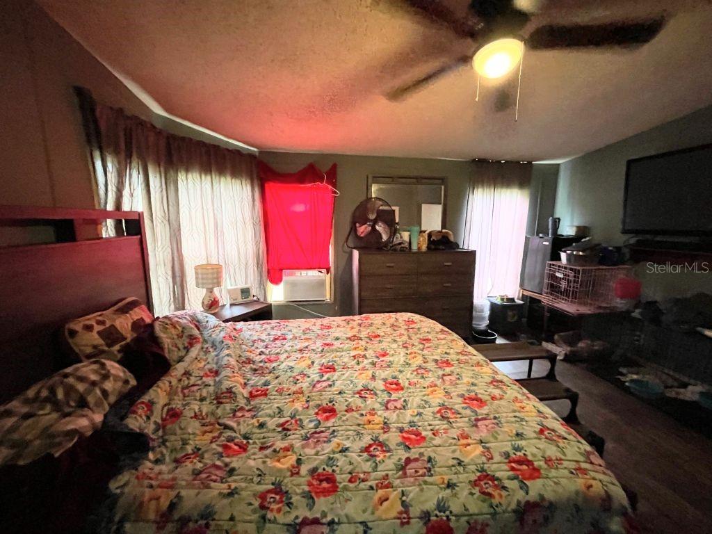 17080 SE 251ST TER, UMATILLA, FL, 32784