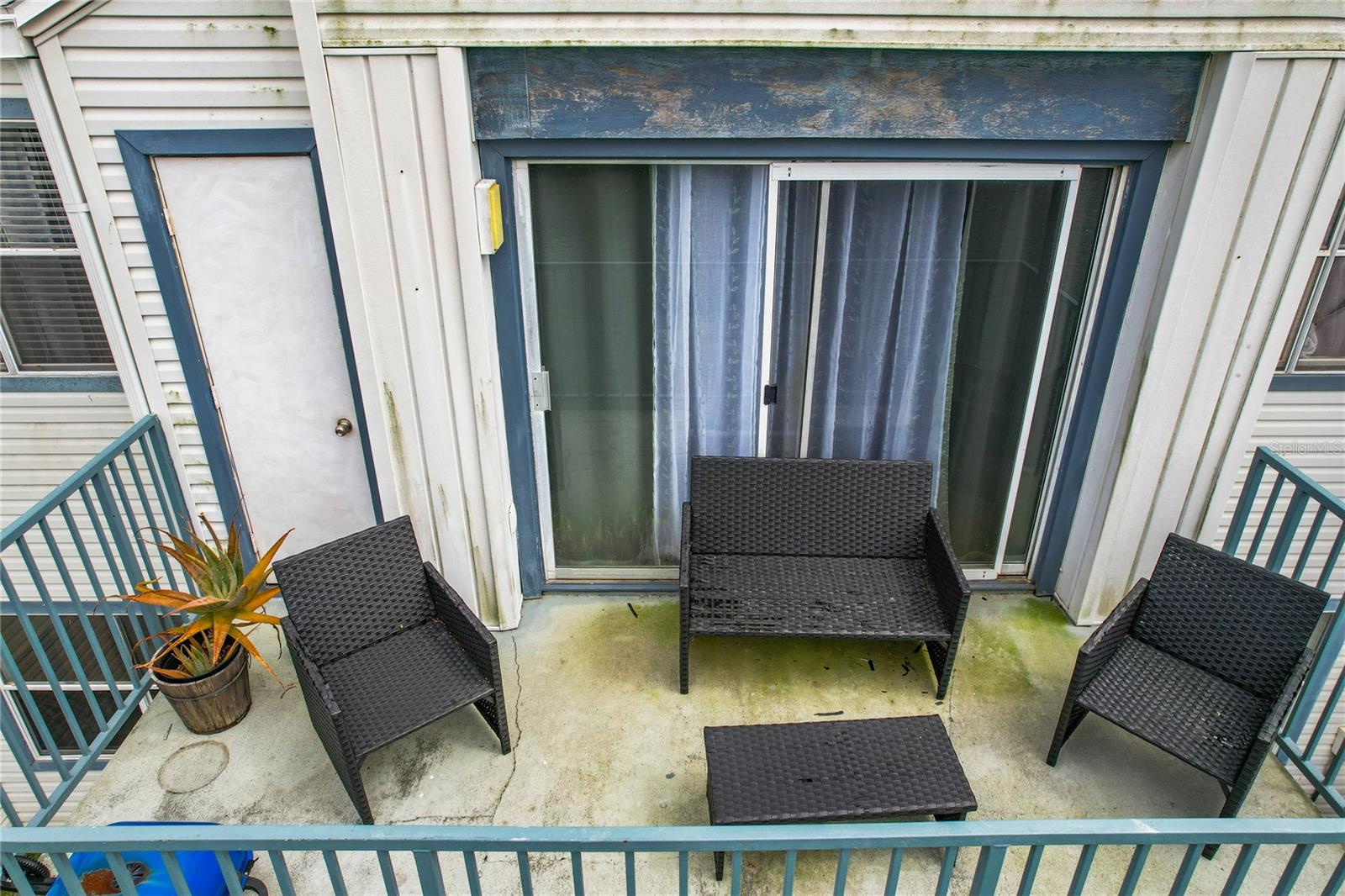 O6342397 Property Photo