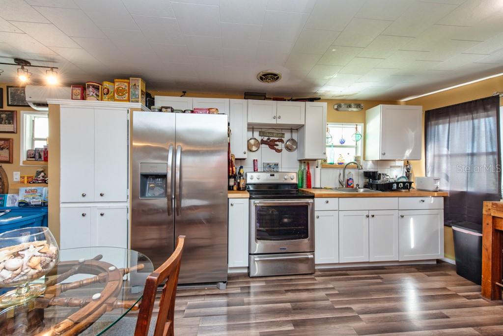 4851 W GANDY BLVD #B3L18, TAMPA, FL, 33611