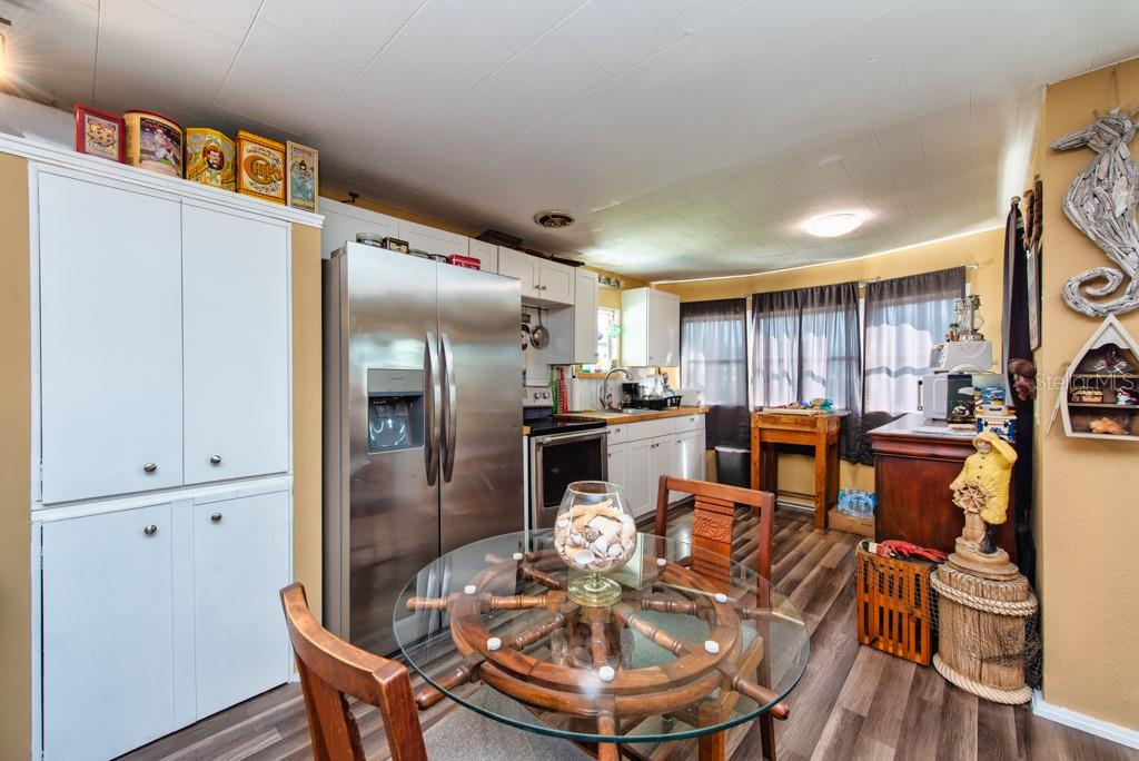 4851 W GANDY BLVD #B3L18, TAMPA, FL, 33611