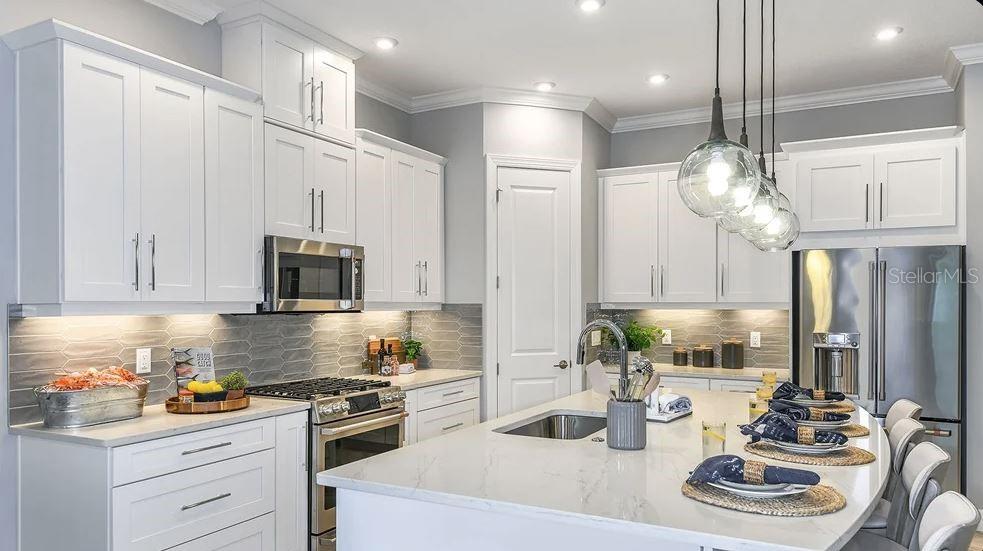 10305 SILENT NIGHT LN, SARASOTA, FL, 34241