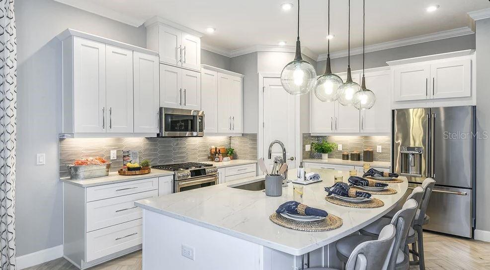 10305 SILENT NIGHT LN, SARASOTA, FL, 34241