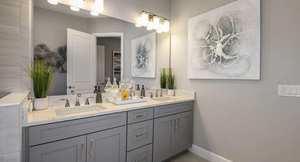 10305 SILENT NIGHT LN, SARASOTA, FL, 34241