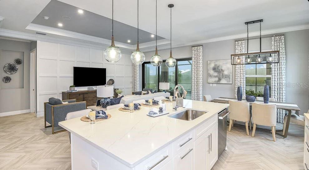 10305 SILENT NIGHT LN, SARASOTA, FL, 34241