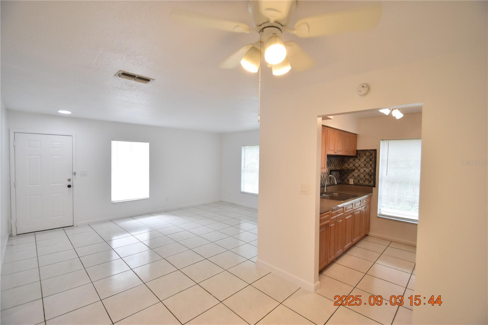 6618 N CHURCH AVE, TAMPA, FL, 33614