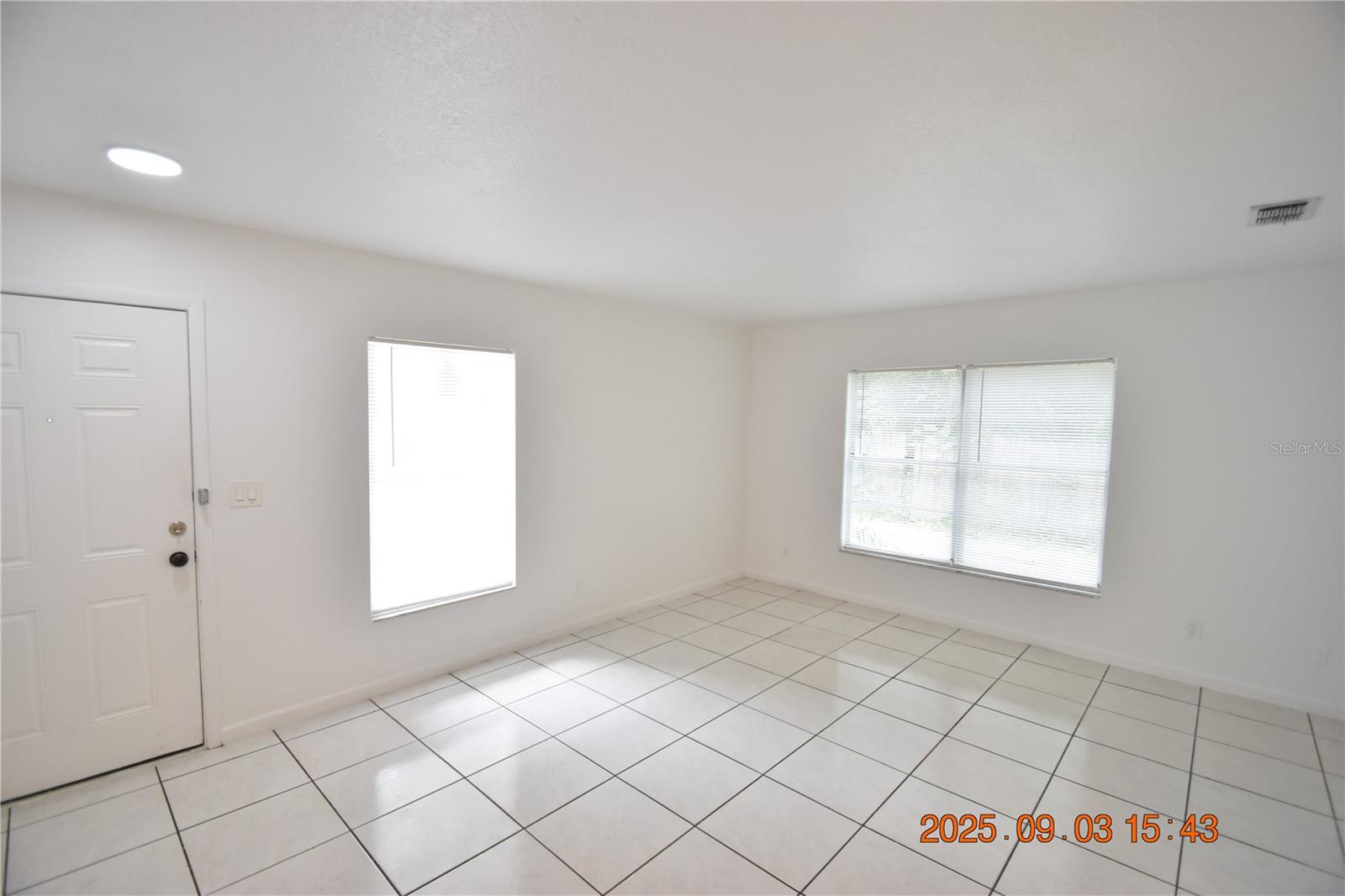 6618 N CHURCH AVE, TAMPA, FL, 33614