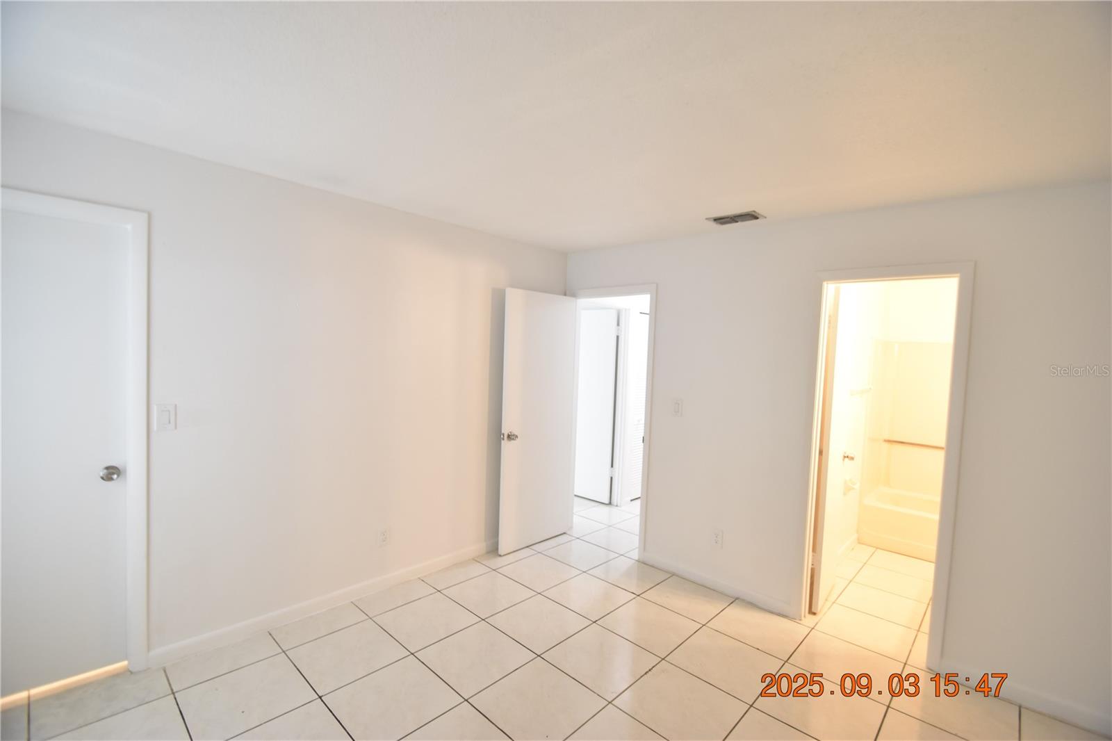 6618 N CHURCH AVE, TAMPA, FL, 33614