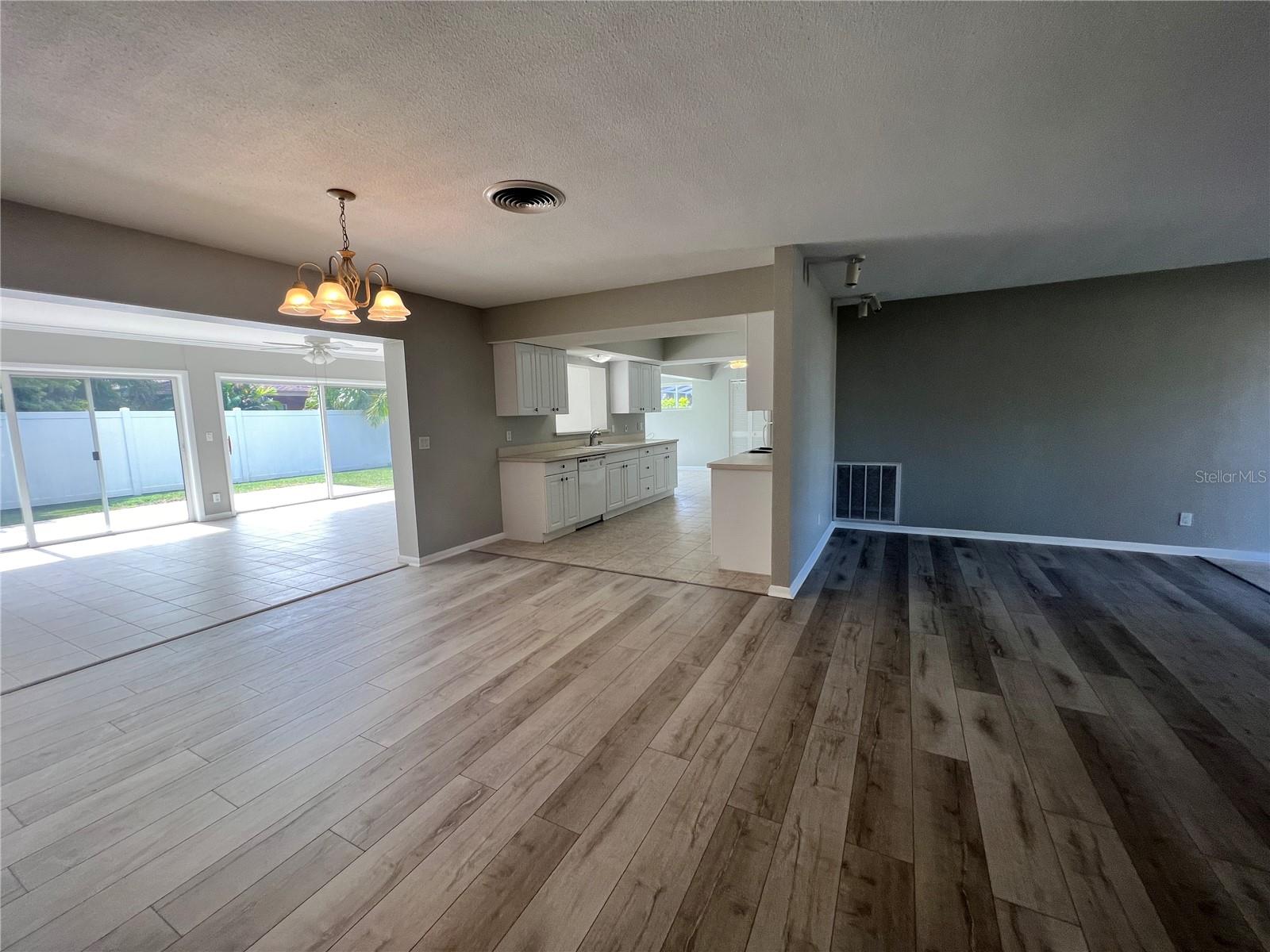 4200 49TH AVE S, ST PETERSBURG, FL, 33711