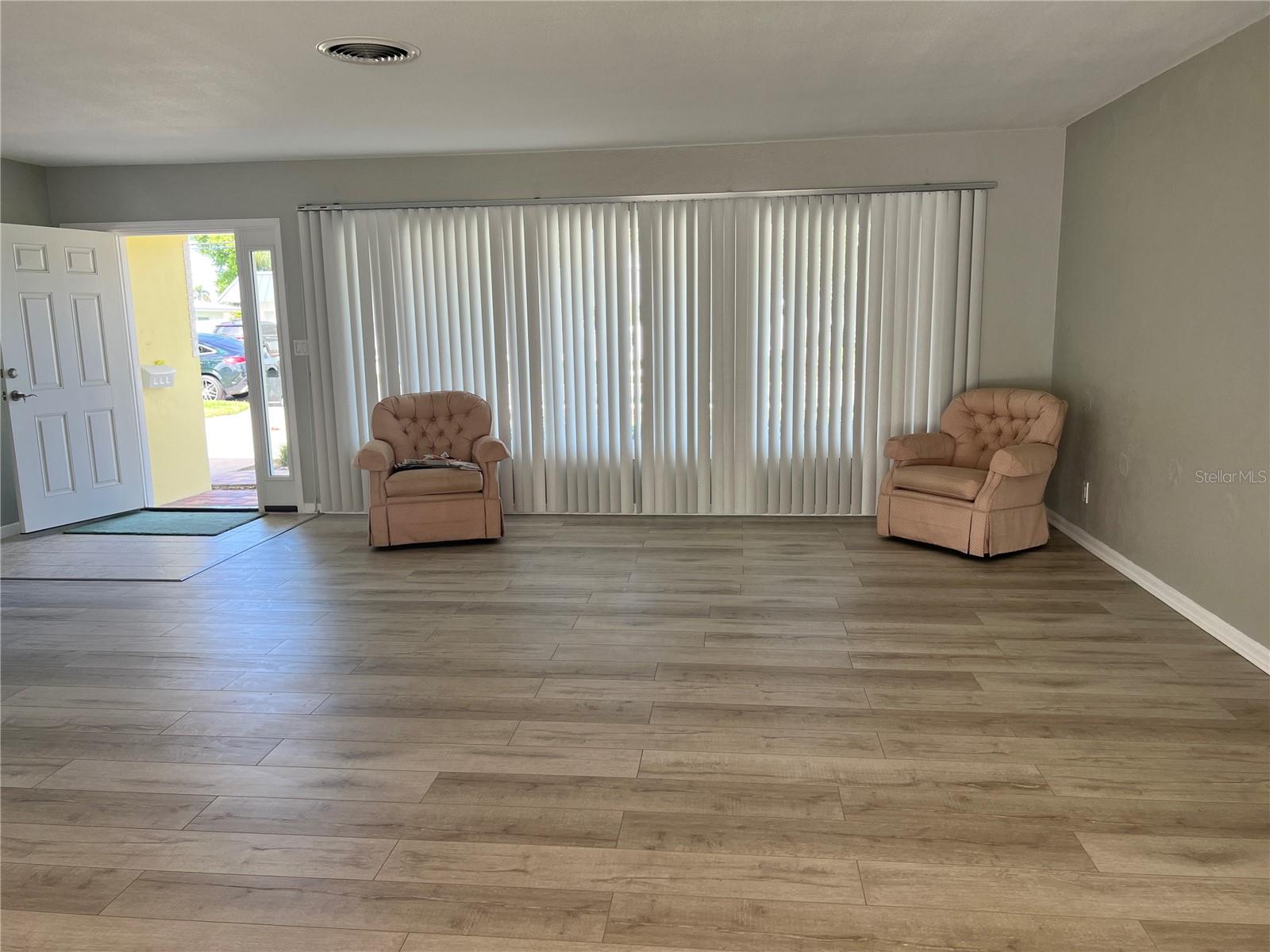 4200 49TH AVE S, ST PETERSBURG, FL, 33711