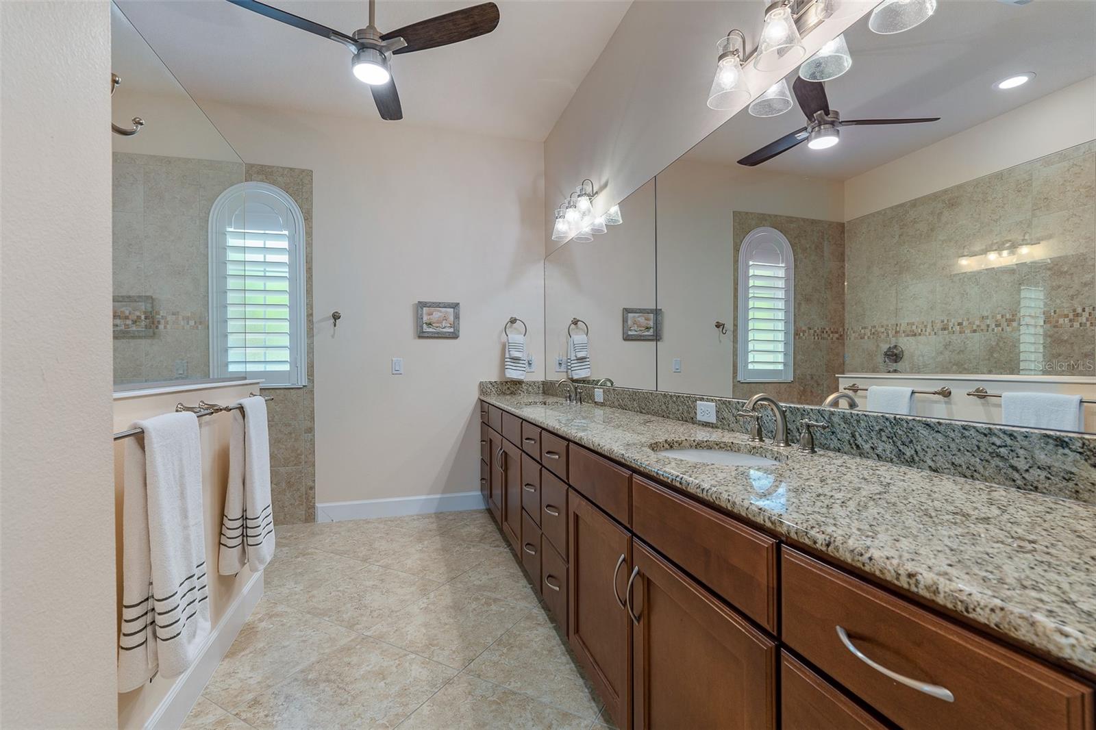 871 CREEKWOOD DR, ORMOND BEACH, FL, 32174