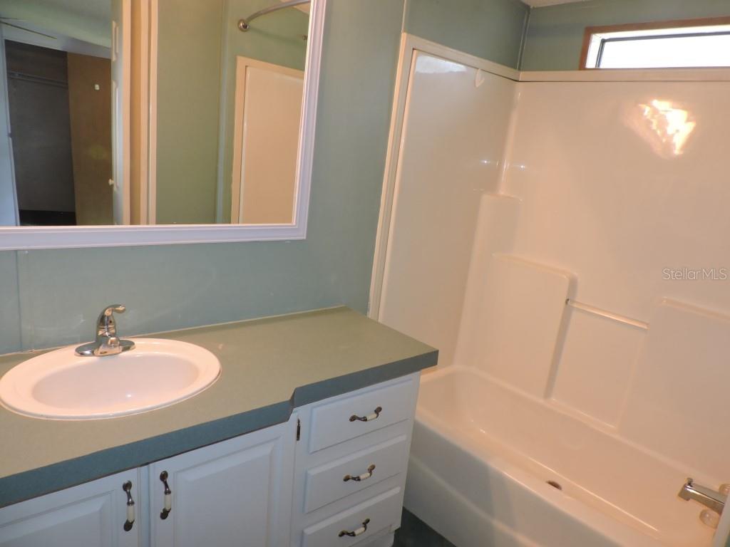 27834 VEVA AVE, PAISLEY, FL, 32767