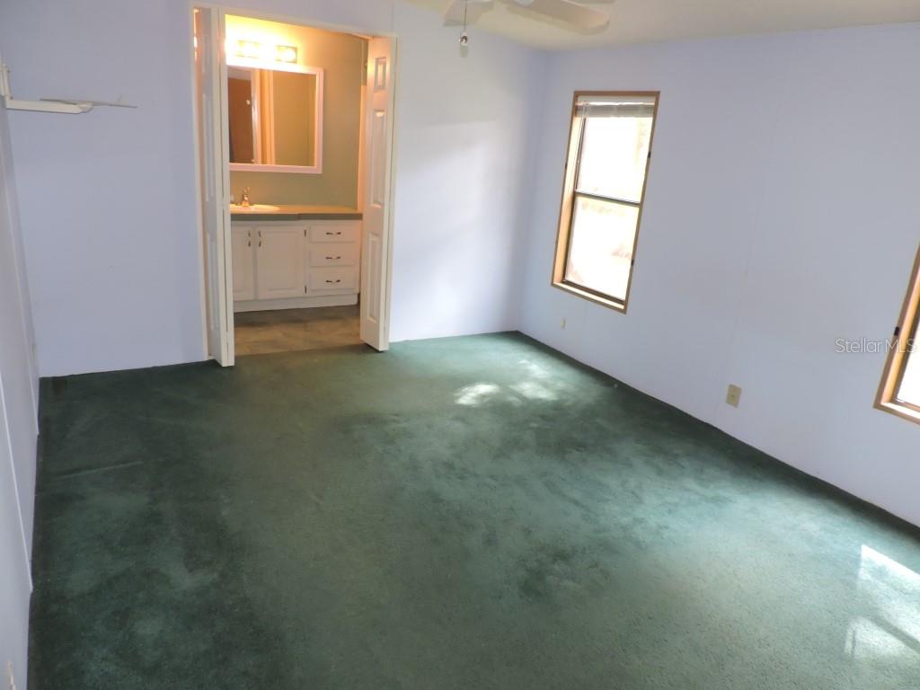 27834 VEVA AVE, PAISLEY, FL, 32767