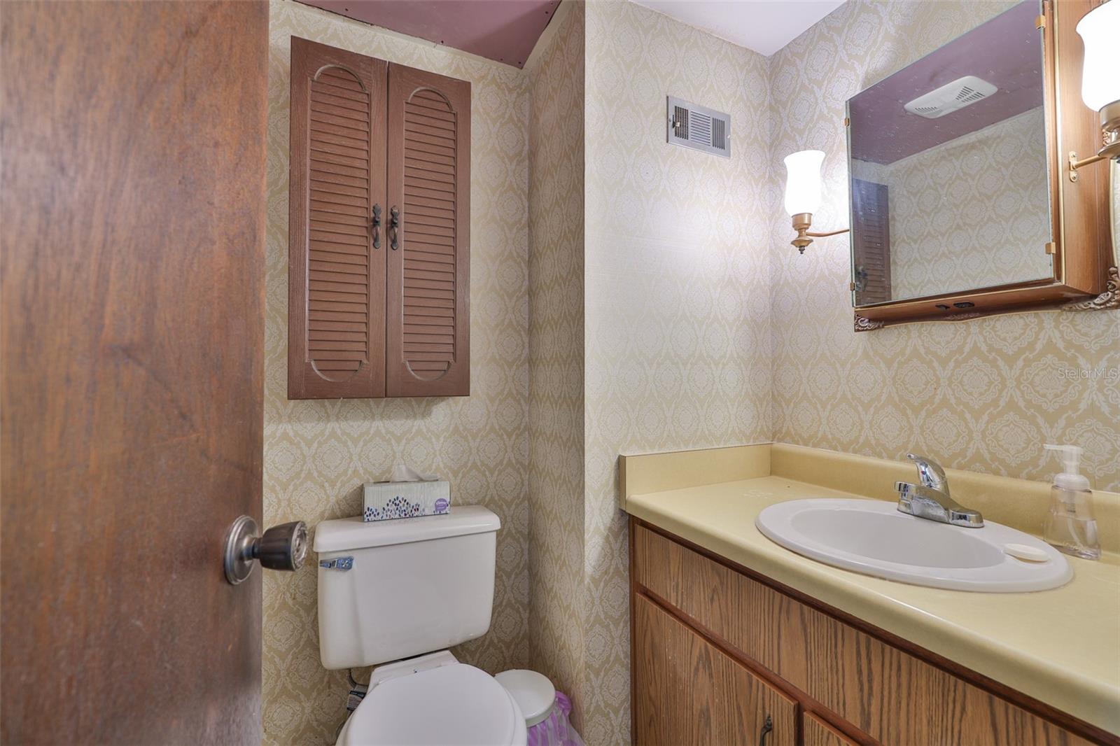 4513 W LA VILLA LN, TAMPA, FL, 33611