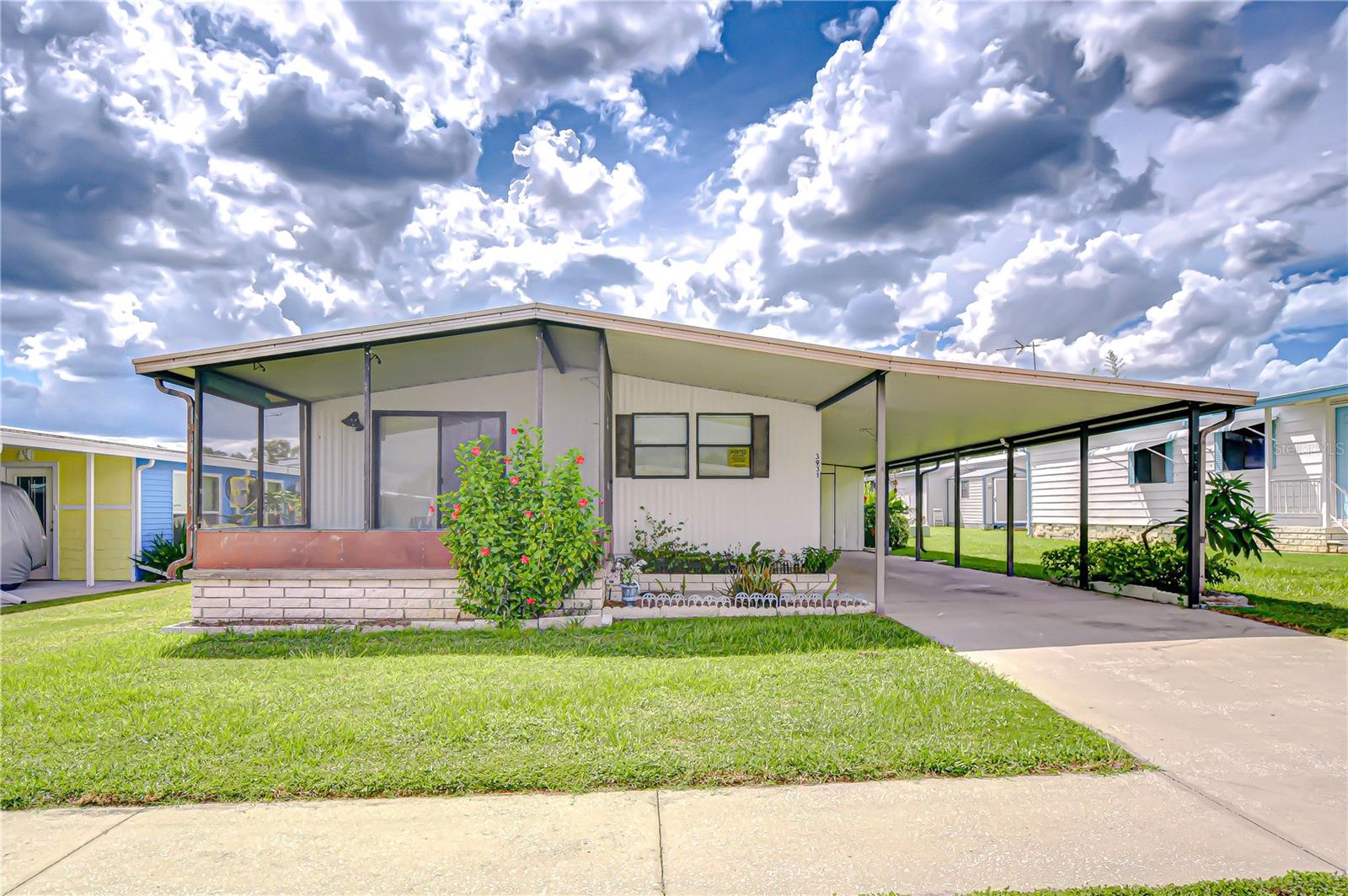 TB8425420 Property Photo