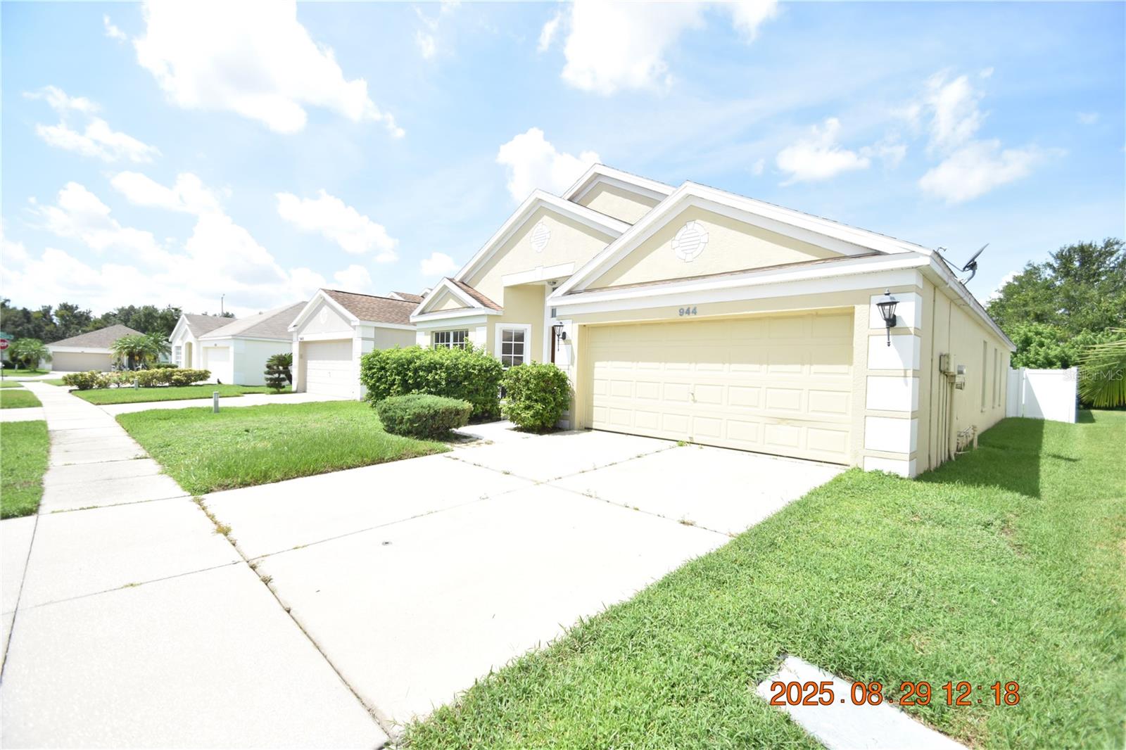 944 RIDGE HAVEN DR, BRANDON, FL, 33511