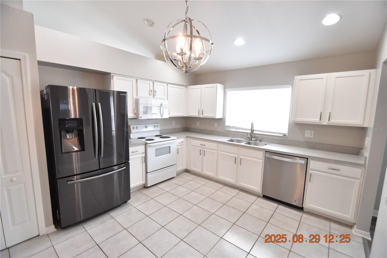 944 RIDGE HAVEN DR, BRANDON, FL, 33511