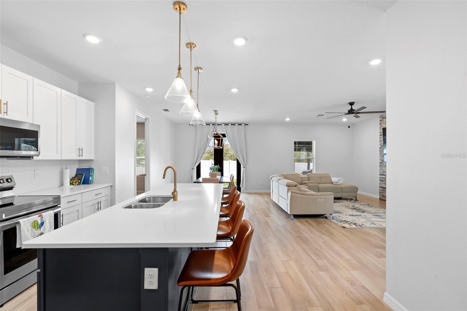 1554 MEADOWLARK DR, DELTONA, FL, 32725