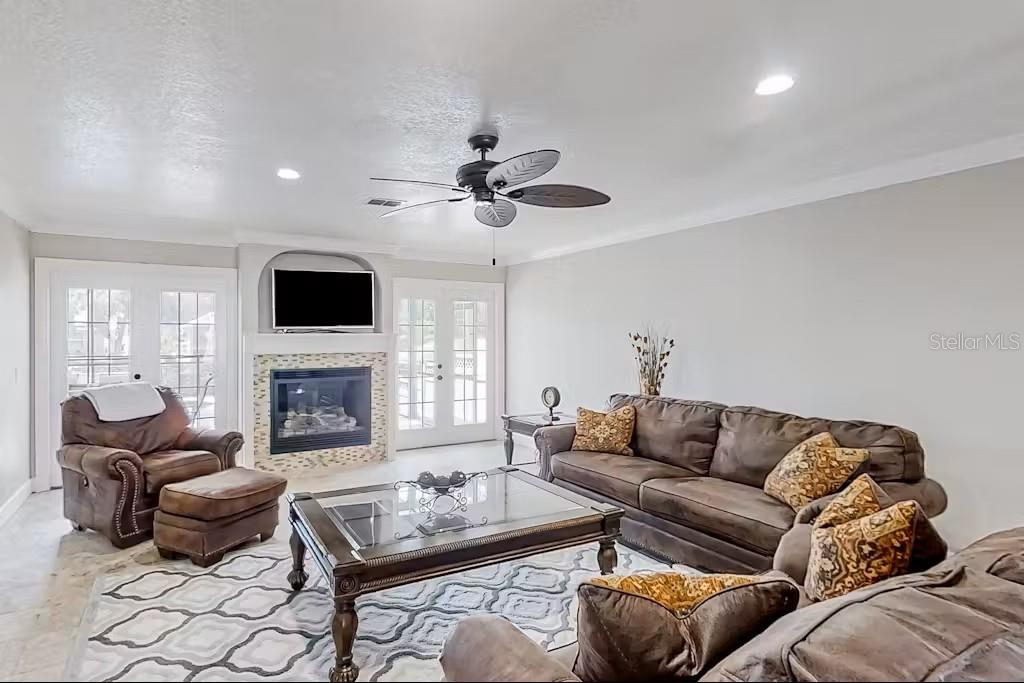 10 COMET CT, PALM COAST, FL, 32137