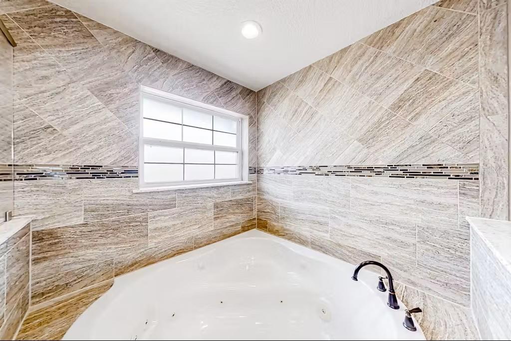 10 COMET CT, PALM COAST, FL, 32137