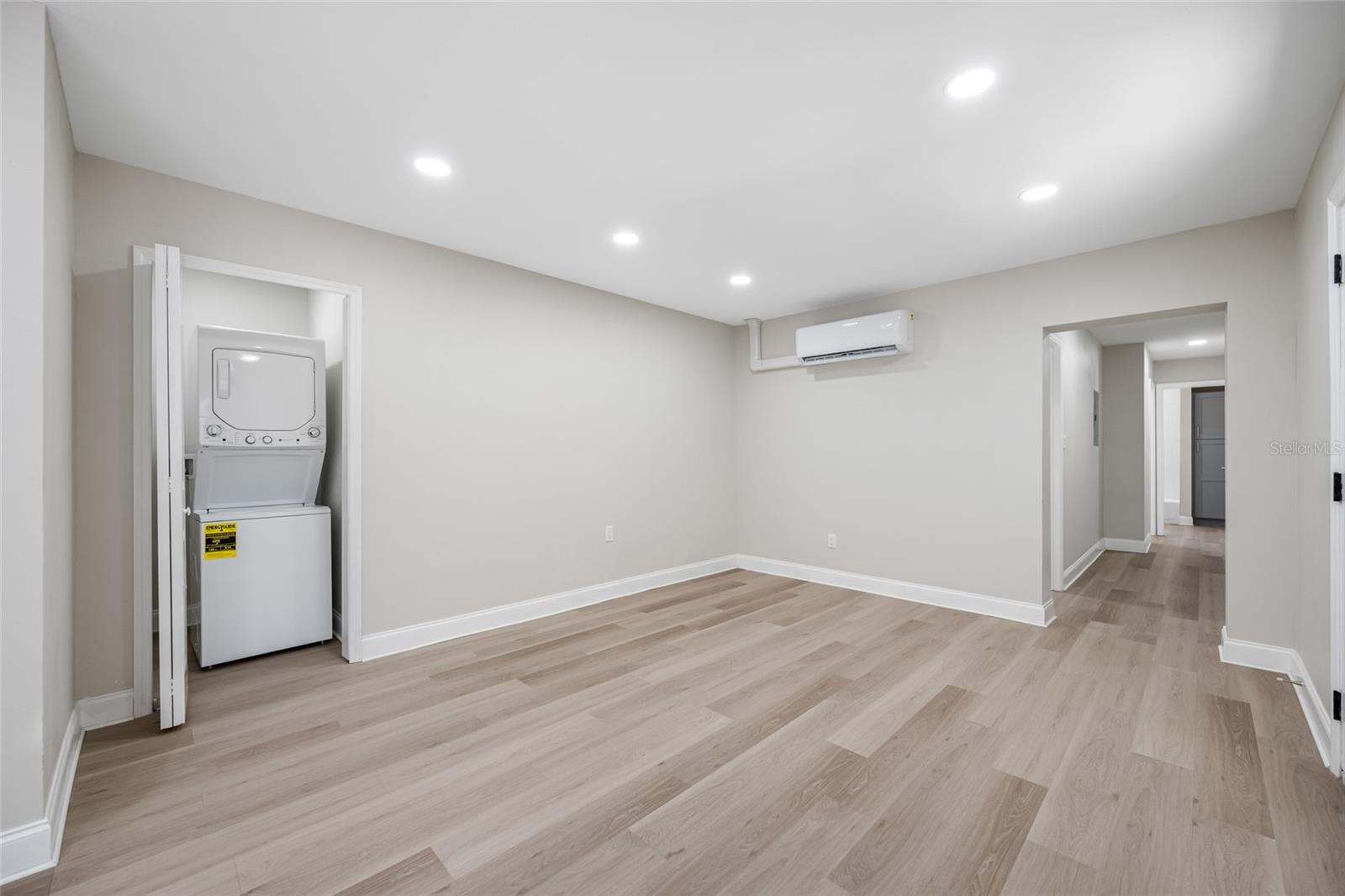 140 E DAVIS BLVD #4, TAMPA, FL, 33606