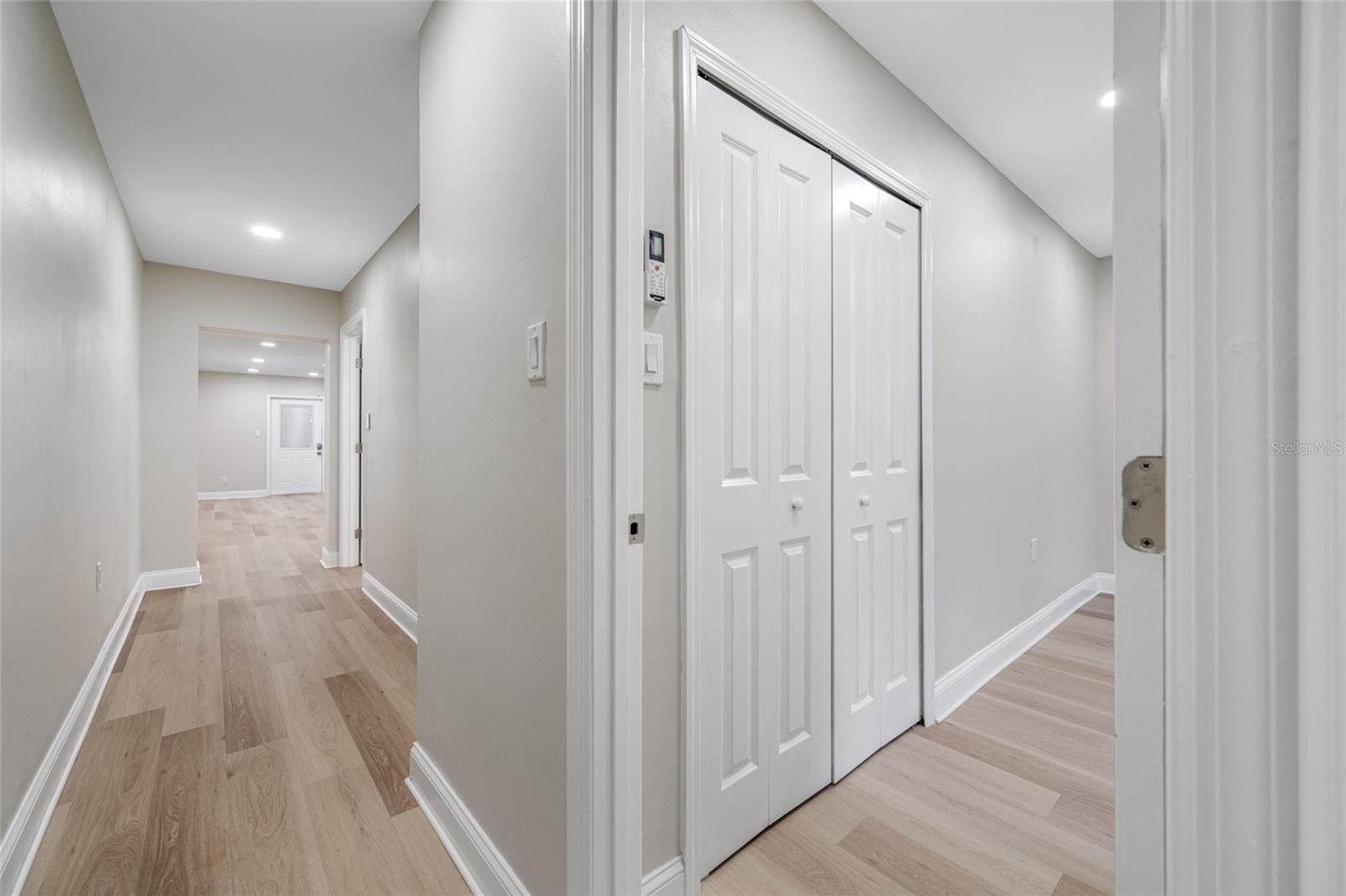 140 E DAVIS BLVD #4, TAMPA, FL, 33606