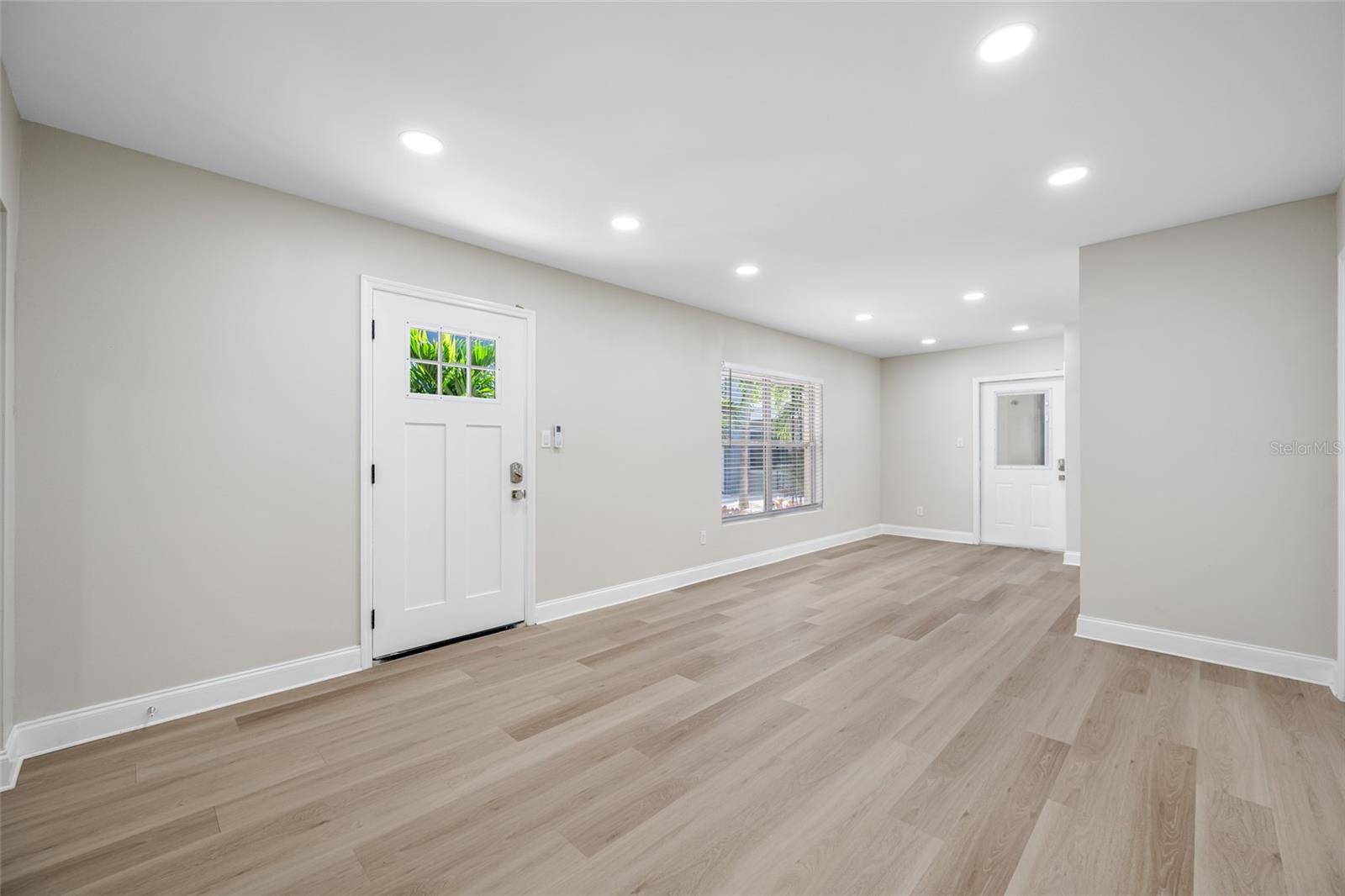 140 E DAVIS BLVD #4, TAMPA, FL, 33606