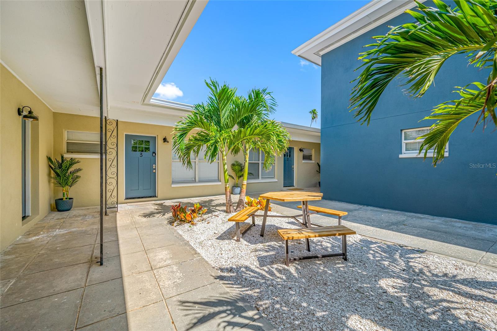 140 E DAVIS BLVD #4, TAMPA, FL, 33606