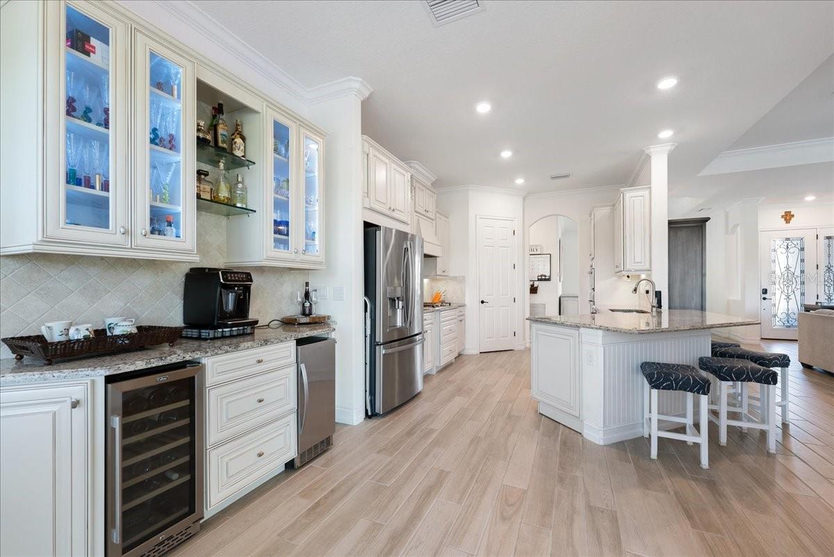 5553 MULLIGAN WAY, BRADENTON, FL, 34211