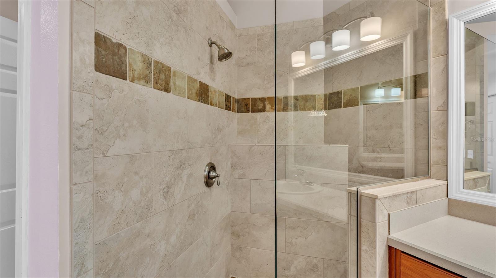 649 GRASSLANDS VILLAGE CIR, LAKELAND, FL, 33803